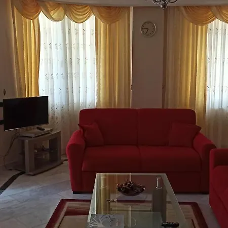 Luxury In Gold City 빌라