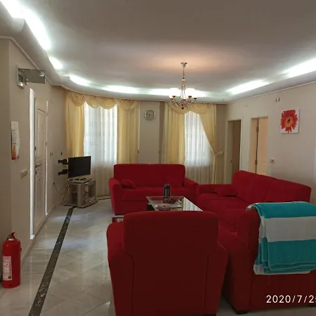Luxury In Gold City 빌라 *
